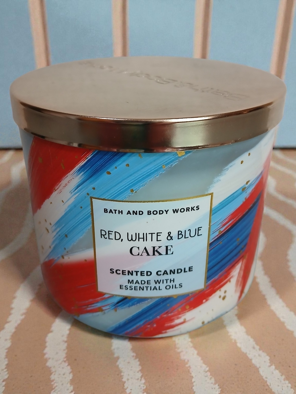 Bath & Body Works Red, White & Blue Cake Scented Jar Candle with Gold Lid